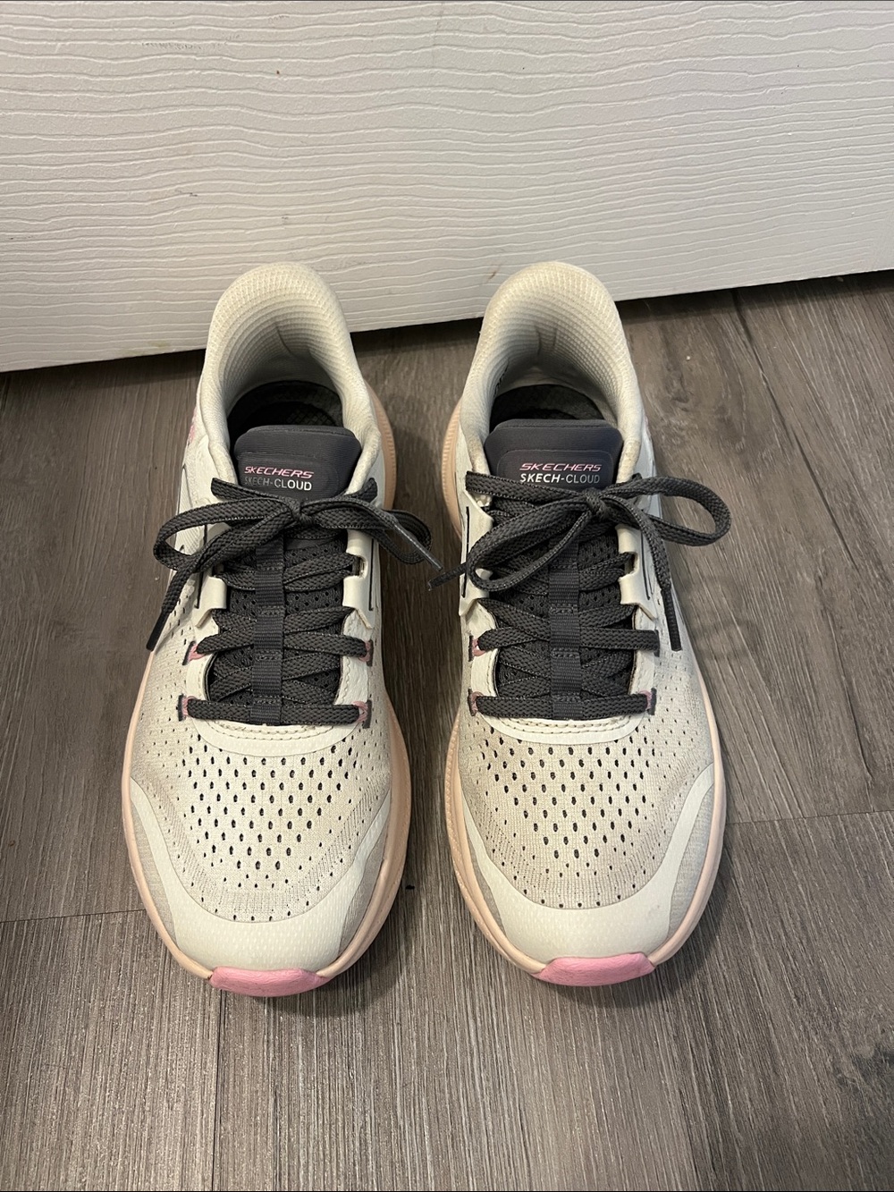 Skechers Women’s Athletic Sneakers in White with Pink and Black